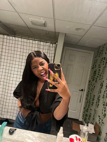 Customer photo review of No Sew In, No Glue Straight Wig U Part Wig/ V Part Wig