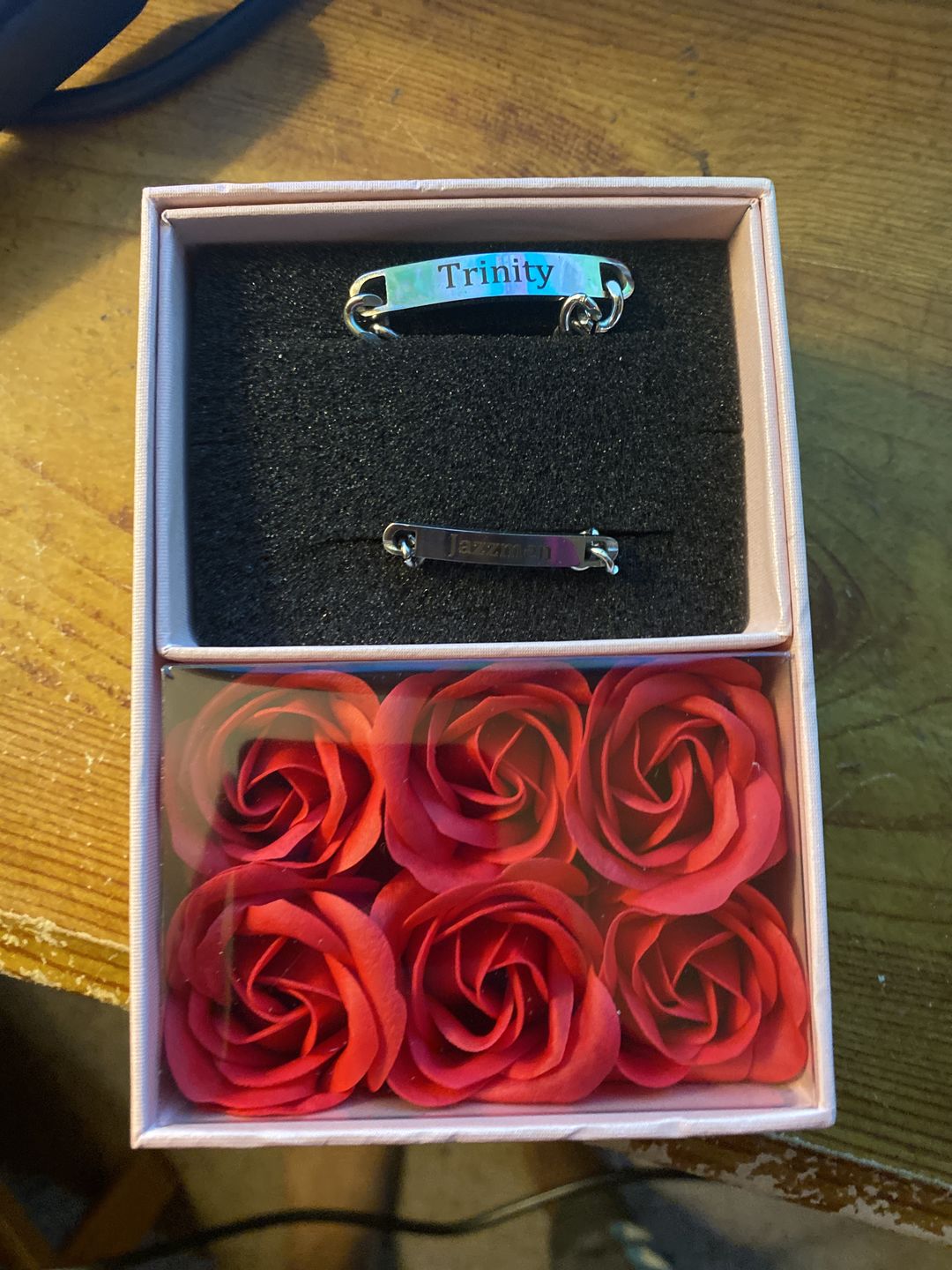 Customer photo review of Eternal Rose Gift Box