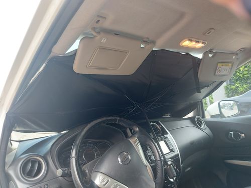 Customer photo review of Ombrello pieghevole per auto