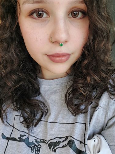 Customer photo review of Shocked Kristin - hazel