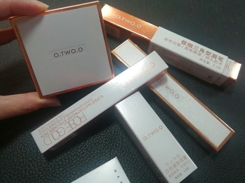 Customer photo review of O.TWO.O GOLD EMBROIDERY EYELINER