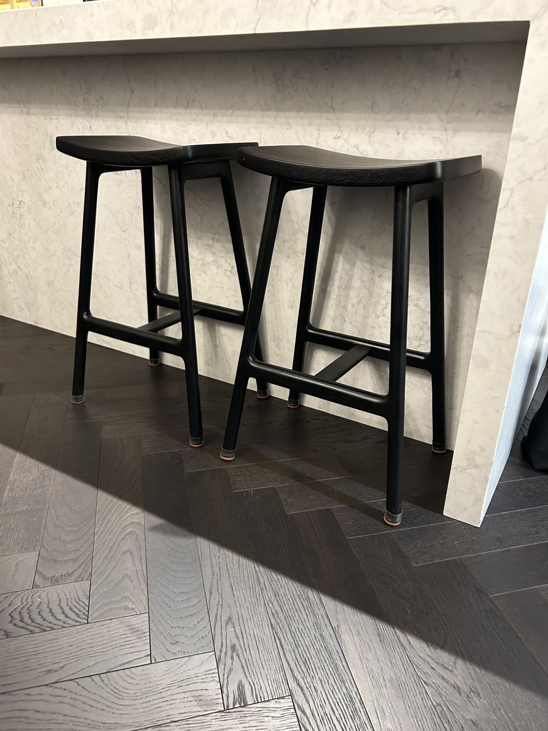 Customer photo review of Groovy Silicone Felt Chair Leg Glides