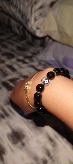 Customer photo review of Evil Eye Bracelet for Positive Energies, Good Luck, Good Karma & Protection