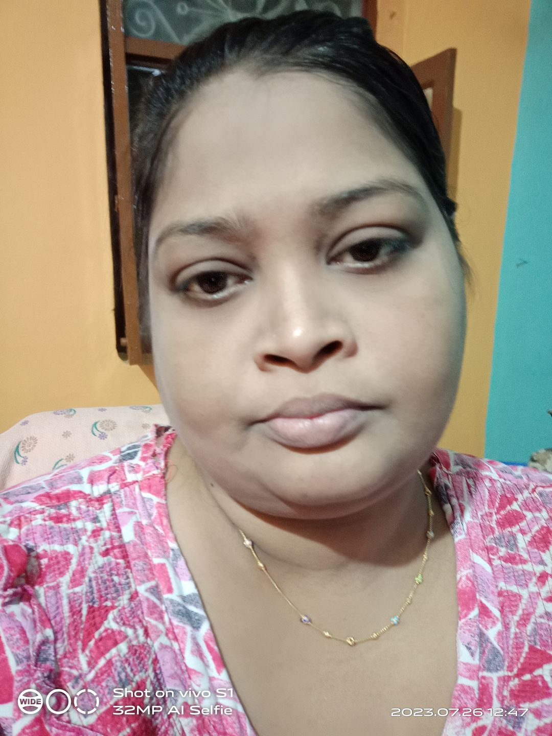 Customer photo review of 24K Gold Flawless Wonder Cream