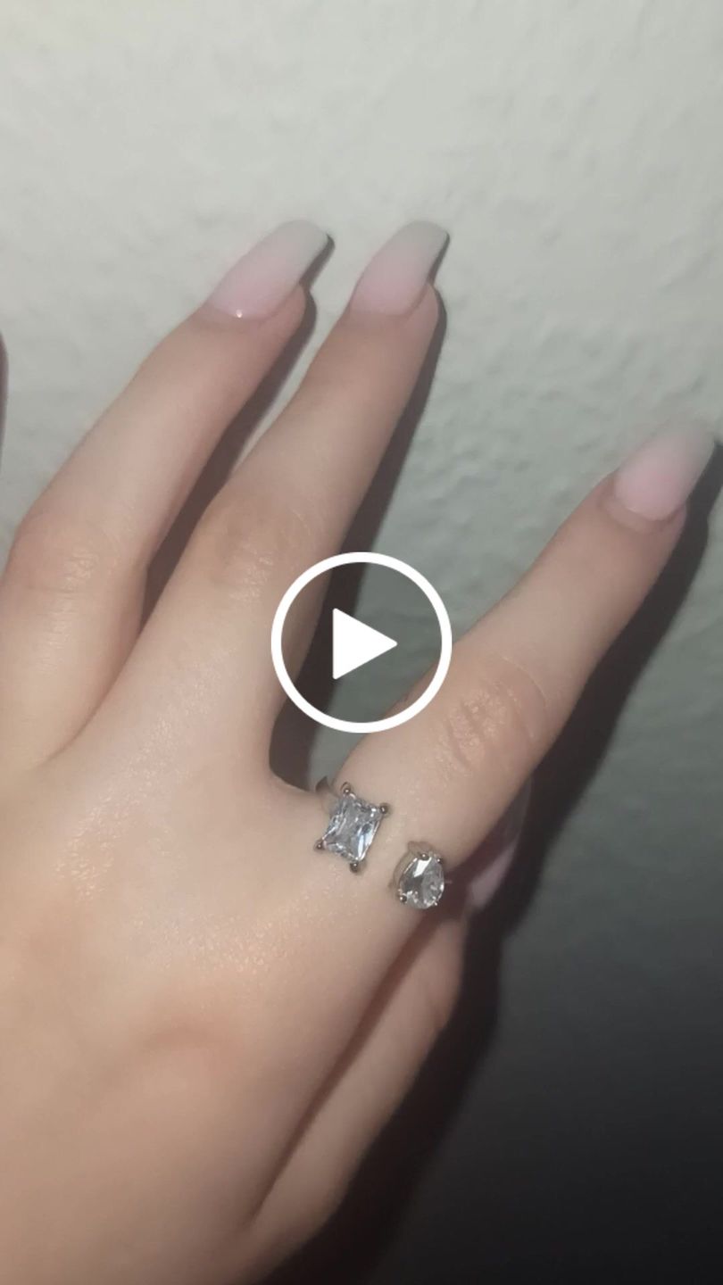 Customer video review of Royal Ring | 18K vergoldet
