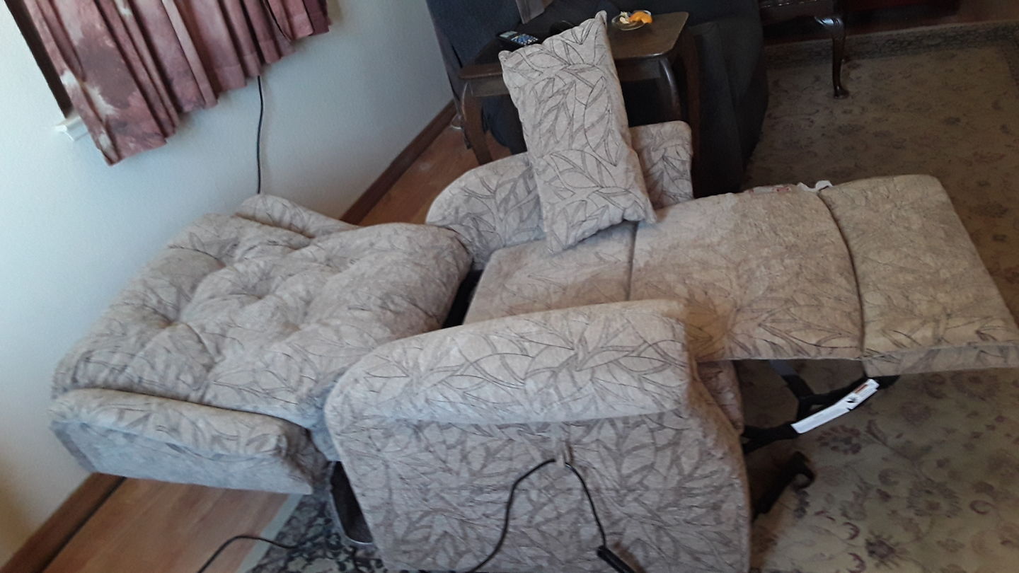 Customer photo review of 9199 Power Lift Recliner With Heat&Massage(Medium, Jacquard Chenille Light Brown)