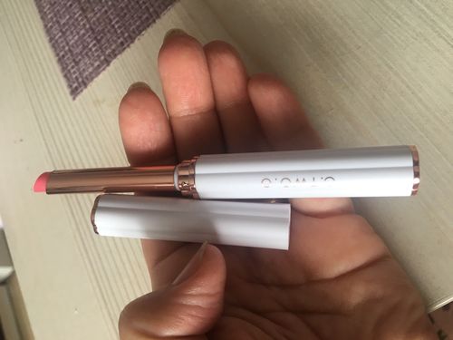 Customer photo review of O.TWO.O MOIST COLOR CHANGING LIP BALM