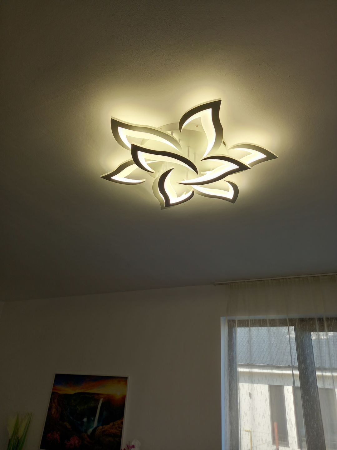 Customer photo review of Lustra LED NARCISSE GRANDE Telecomanda Echivalent 800W