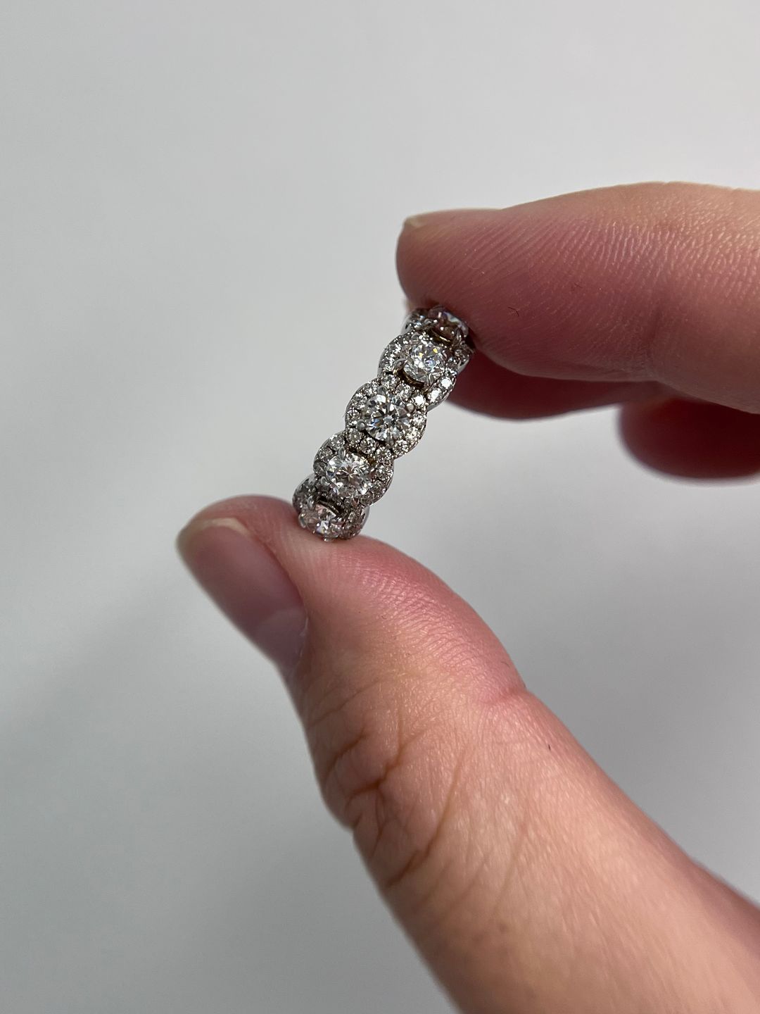 Customer photo review of S925 Round Cut 1.5 Ct Fashion Halo Five Stone Anniversary Ring In Sterling Silver
