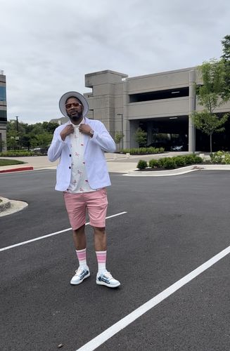 Customer photo review of Zyraku Sunglasses