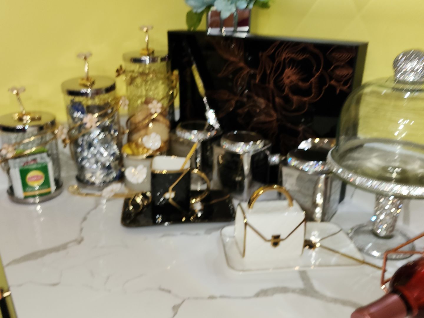 Customer photo review of Handbag-Shaped Ceramic Coffee Mugs