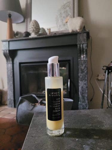 Customer photo review of YELLOW PLASMA – Sérum Réparateur pour le visage #FF