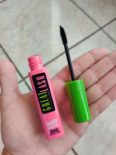 Customer photo review of GREAT LASH WATERPROOF MASCARA