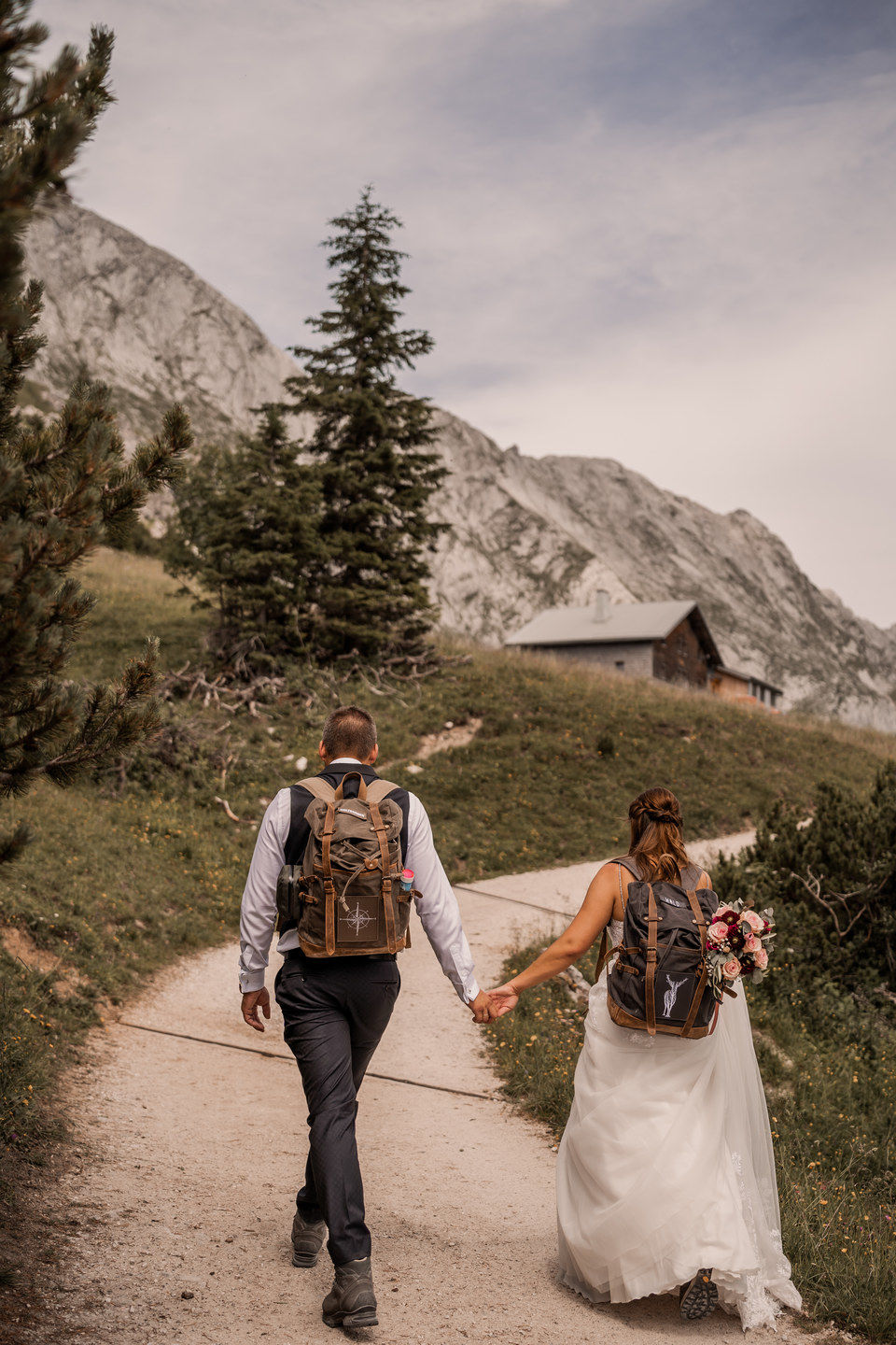 Customer photo review of Rucksack mit Patch / Olivgrau (🌲)