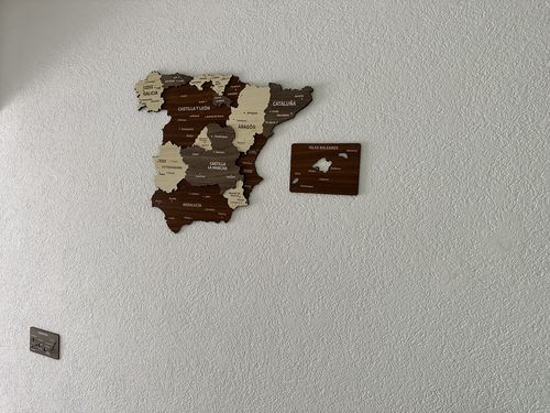 Customer photo review of 3D Wooden Multilayered and Flag Colored Spain Map
