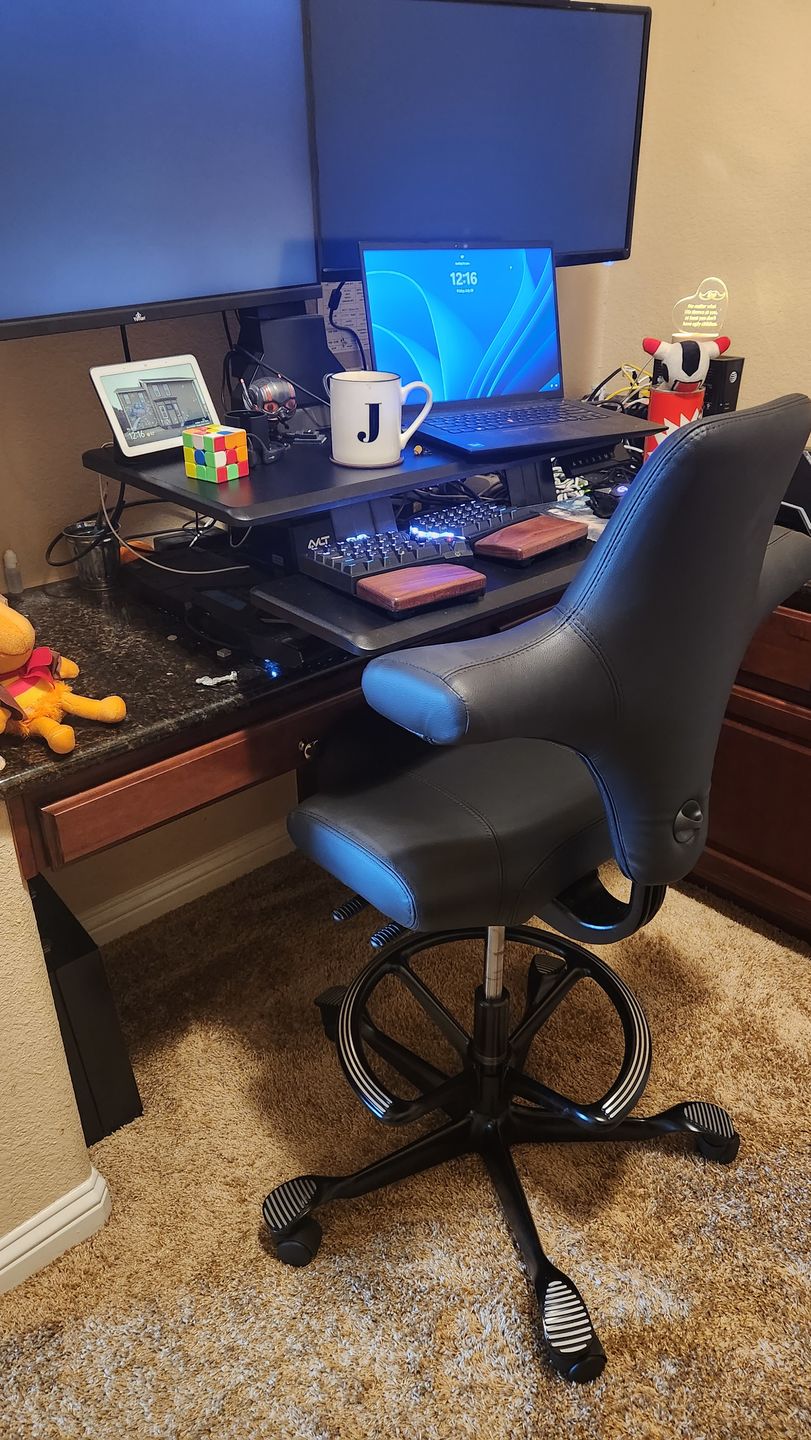 Customer photo review of Capisco Saddle