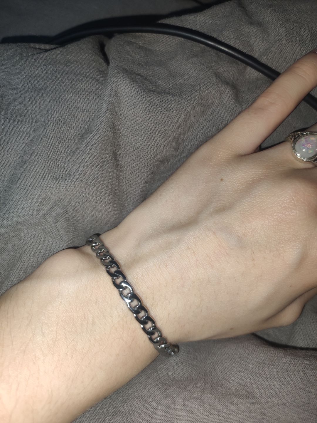 Customer photo review of Plain Armband | 18K vergoldet