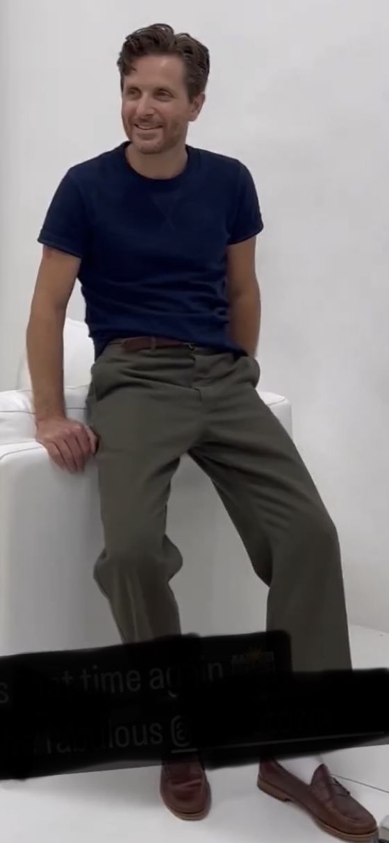 Customer photo review of 10.5 oz Cotton Tubular Gusset T-Shirt - Green