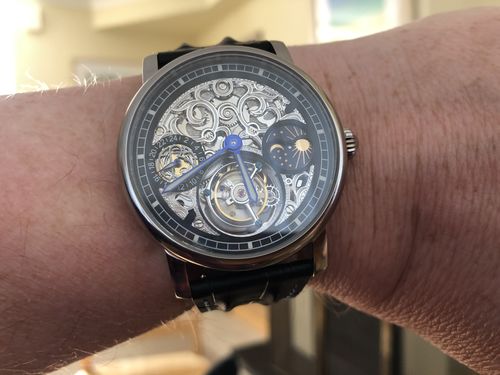 Customer photo review of 24mm ERA Timepieces Hornback Leather Band