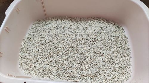 Customer photo review of Michu Tofu Cat Litter Gen3- Dust-Free and Natural Clumping Tofu-Based Formula for Easy Cleanup