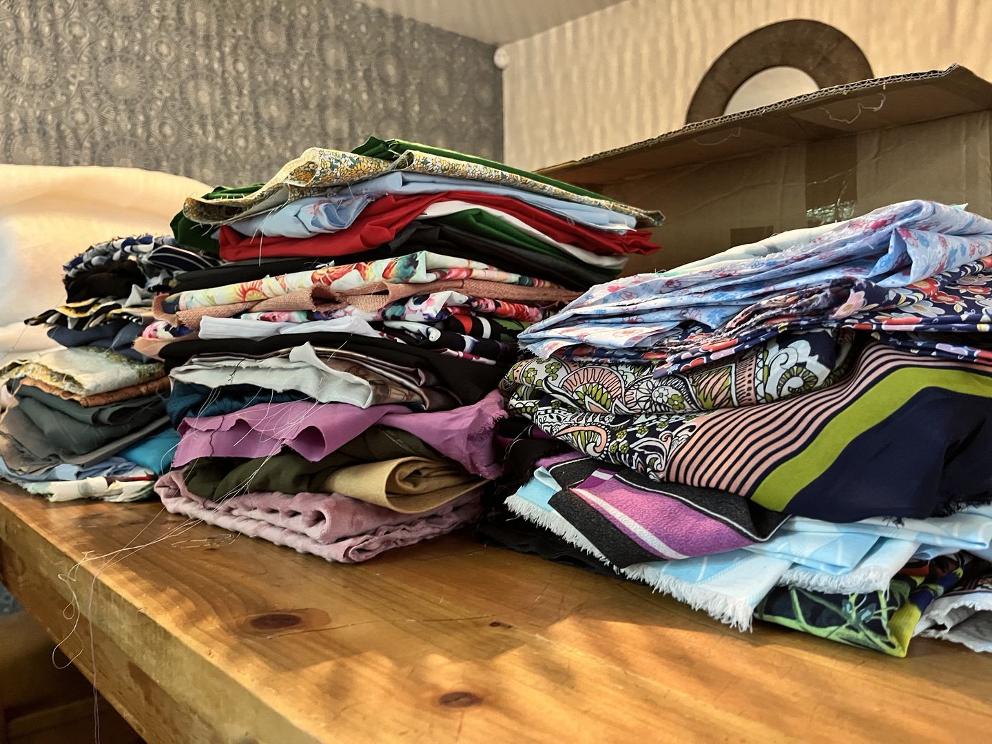Customer photo review of Mystery Fabric Remnant Box
