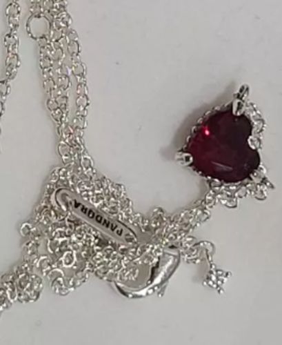 Customer photo review of CONJUNTO COLLAR + ANILLO + ARETE DE CORAZÓN PANDORA