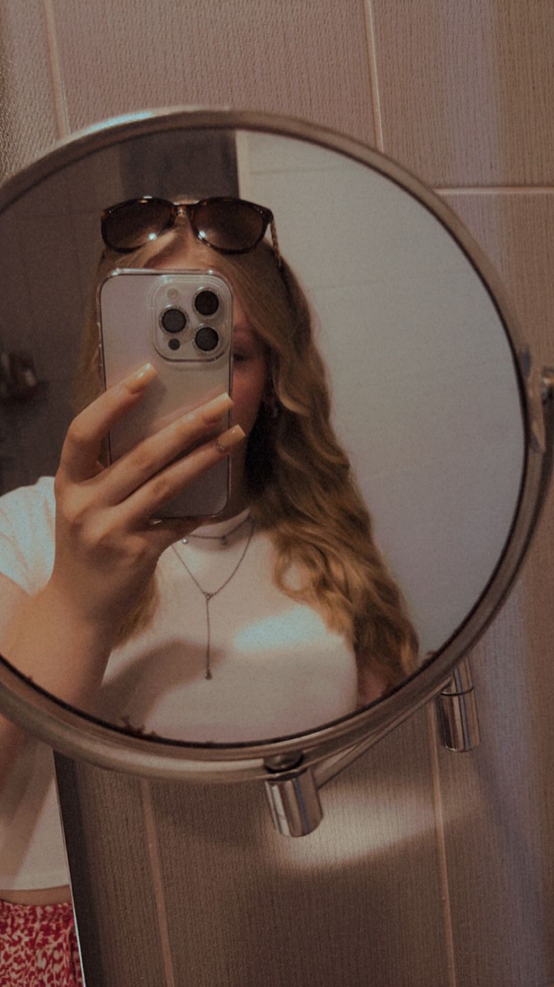 Customer photo review of Alessia Halskette | 18K vergoldet