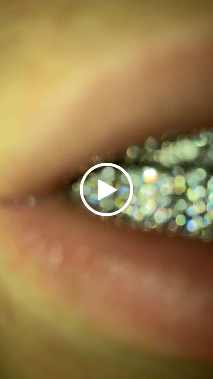Customer video review of 8 Tooth Standard Iced Grillz - White Gold