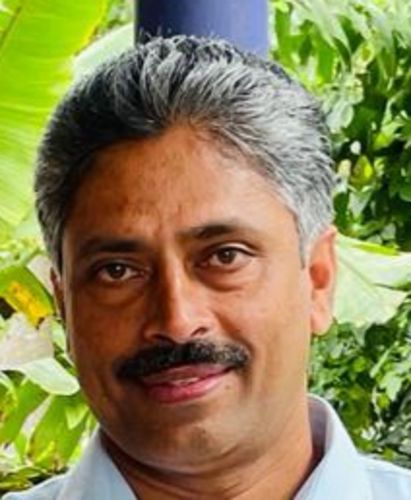 Customer photo review of Double Delight White Shirts - 2 Pcs Combo Pack