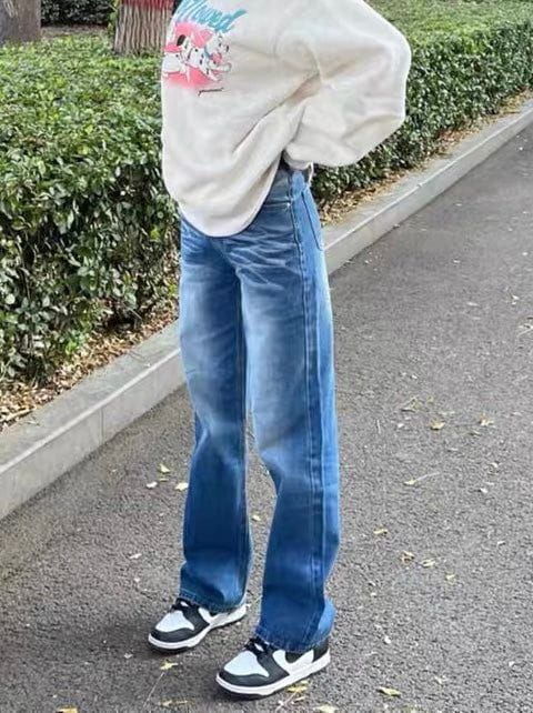 Customer photo review of Aelfric Eden Baggy  Folds Jeans