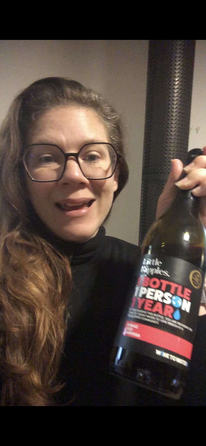 Customer photo review of Red n Rosé 6 Pack - NEW