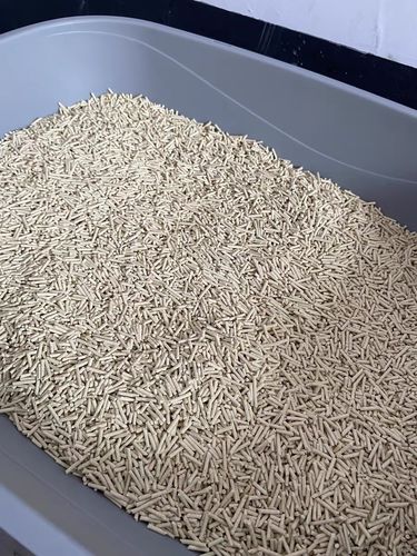 Customer photo review of Michu Tofu Cat Litter Gen3- Dust-Free and Natural Clumping Tofu-Based Formula for Easy Cleanup