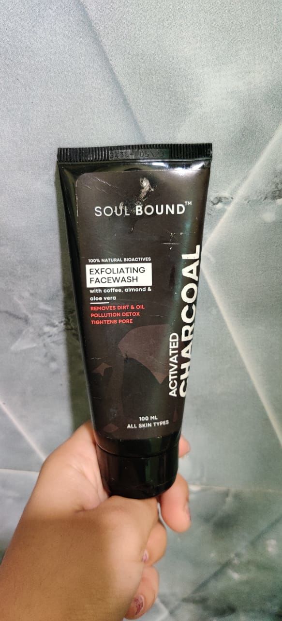 Customer photo review of Activated Charcoal Face Wash