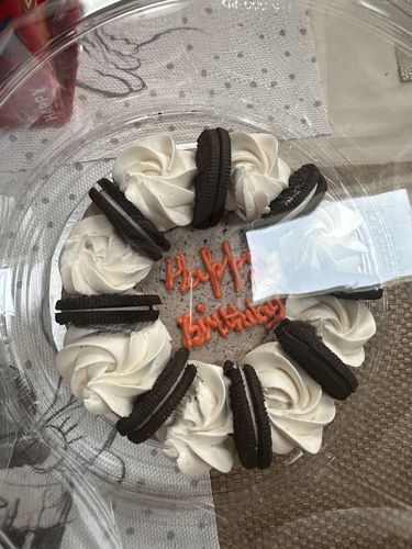 Customer photo review of Cookie Paradise Gluten-free Vegan Cake