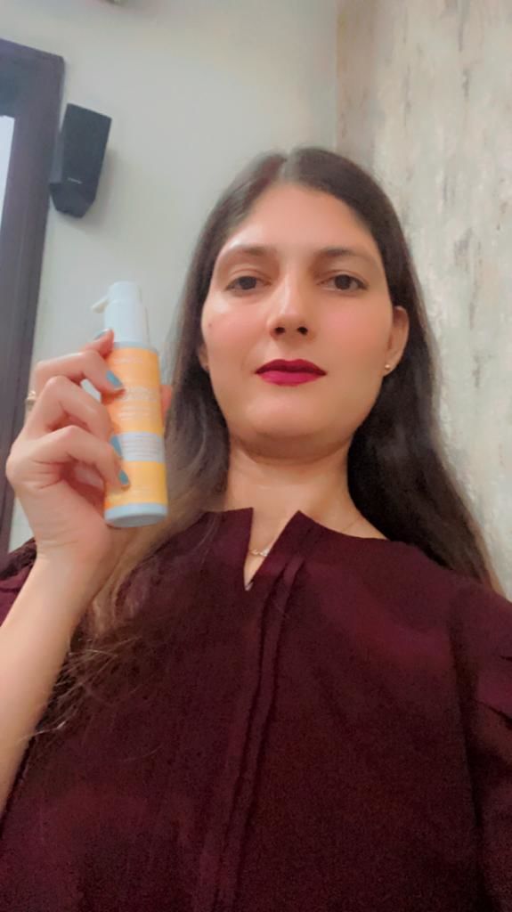 Customer photo review of Vitamin C + E Face Wash