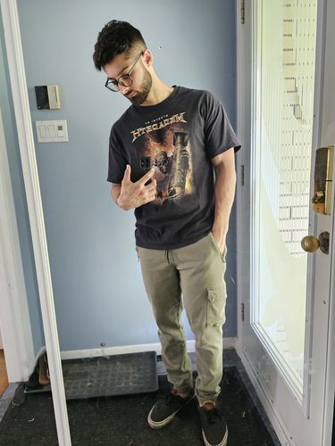 Customer photo review of Arsenal Of Megadeath 2009 Band T Shirt Size XL