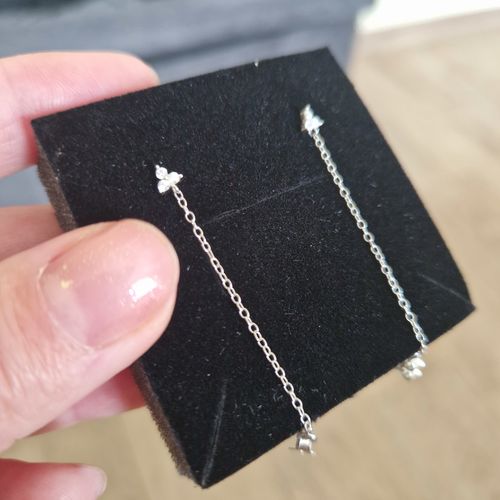 Customer photo review of GLITTERY CHAIN