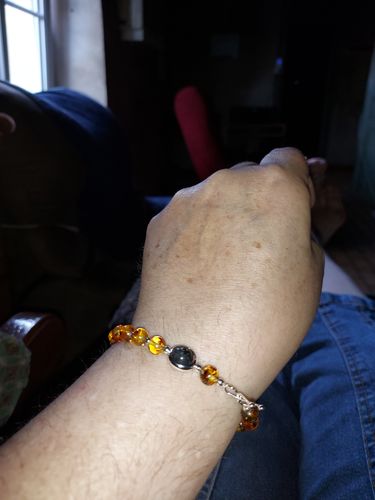 Customer photo review of Bracelet Anti-Allergie en Ambre de Birmanie | Argent 925
