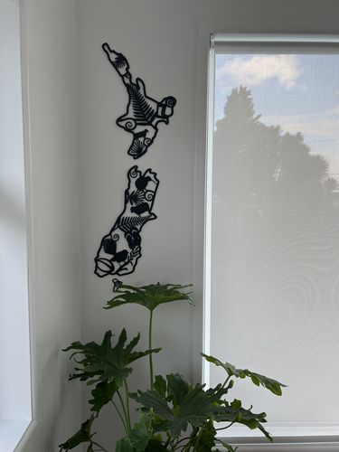 Customer photo review of Kiwiana Icons of NZ Map