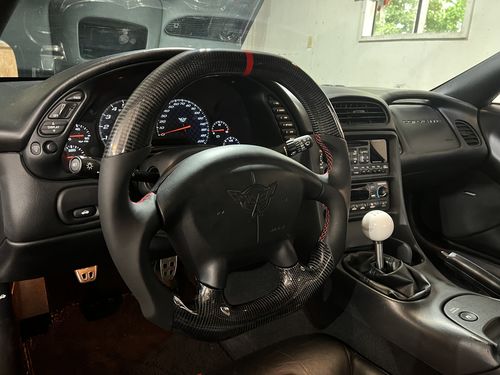 Customer photo review of 1997-2004 C5 Chevy Corvette Custom Carbon fiber Steering Wheel