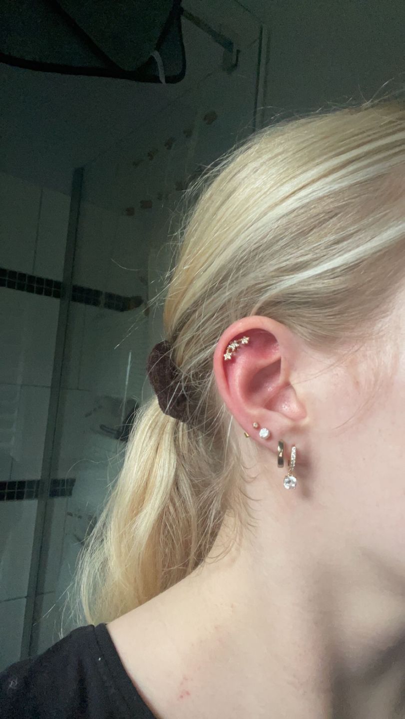 Customer photo review of Flowerish Piercing | Titan