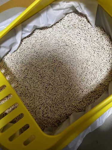 Customer photo review of Michu Tofu Cat Litter Gen3- Dust-Free and Natural Clumping Tofu-Based Formula for Easy Cleanup