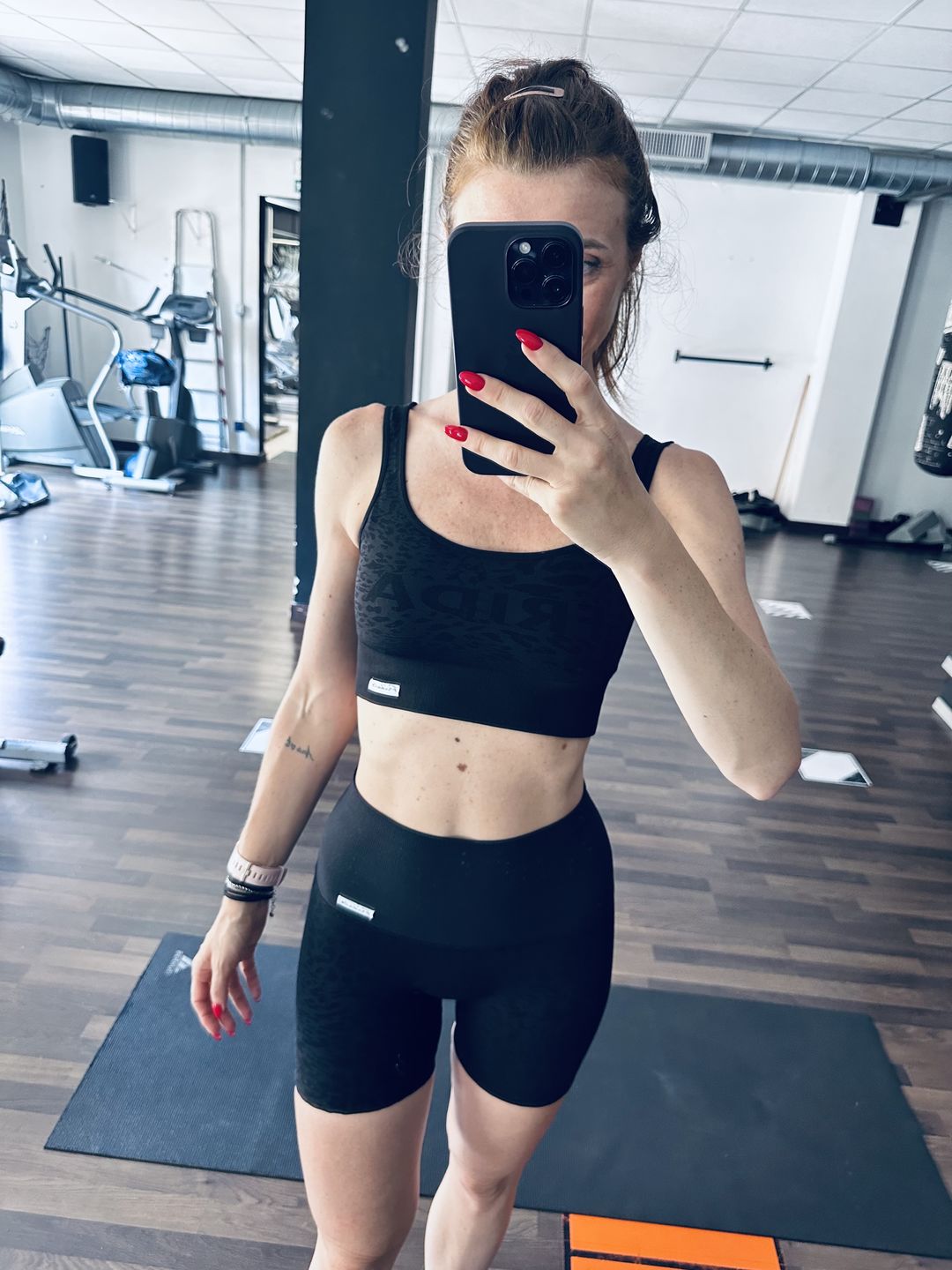 Customer photo review of Shorts Jungle Leopardo Nero
