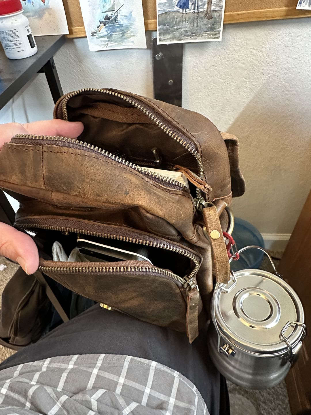 Customer photo review of Zapopan Leather Messenger Pouch