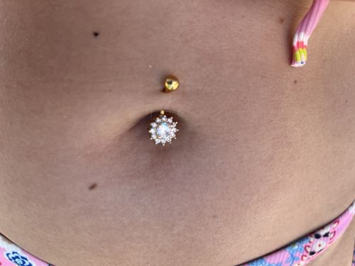 Customer photo review of Hi-Life Dream Belly Piercing