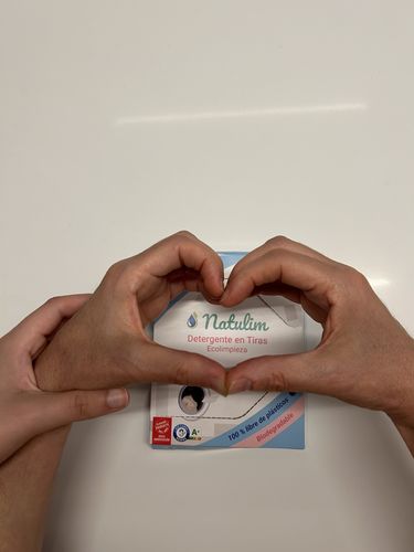 Customer photo review of Eco-Tiras de Detergente 40 lavados Natulim