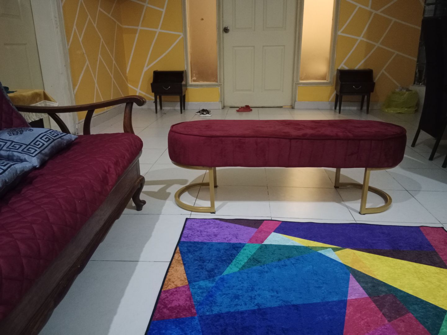 Customer photo review of 3 Seater Luxury Wooden Stool With Steel Stand -478