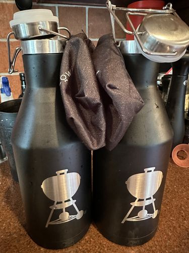 Customer photo review of Growler | 64 oz