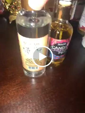 Customer video review of Kitty Drip Peach