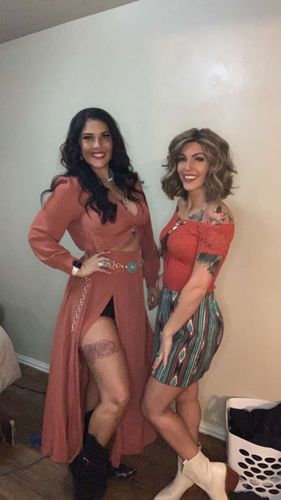 Customer photo review of Vintage V-neck Slit Long Sleeve Maxi Dress